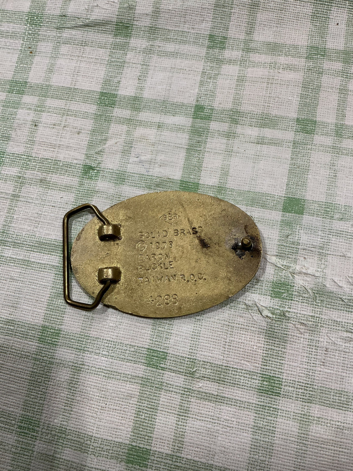 belt buckle blue grass