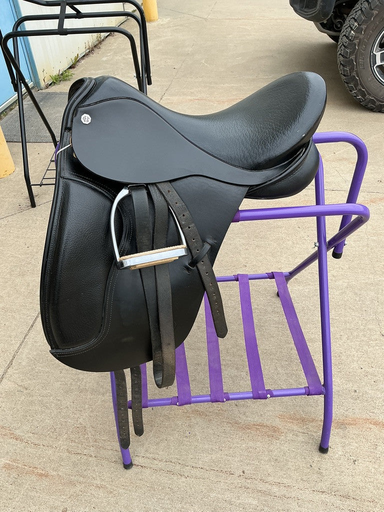 English Saddle Dressage Barns 18" G5"