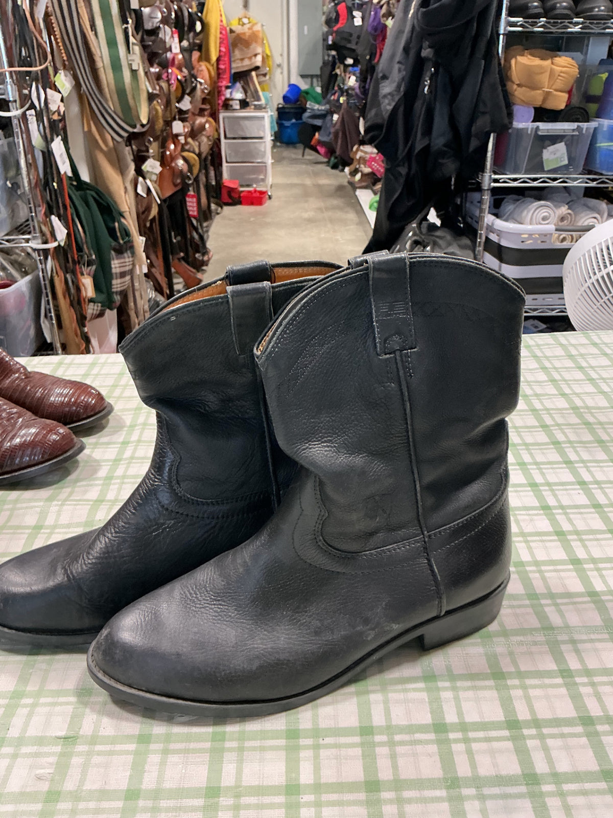 cowboy boots black 13M