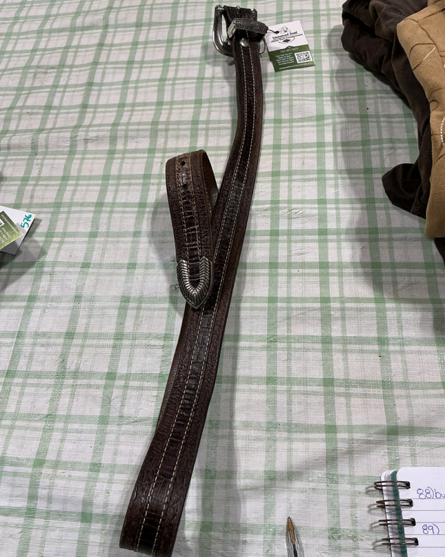 belt leather design on metal