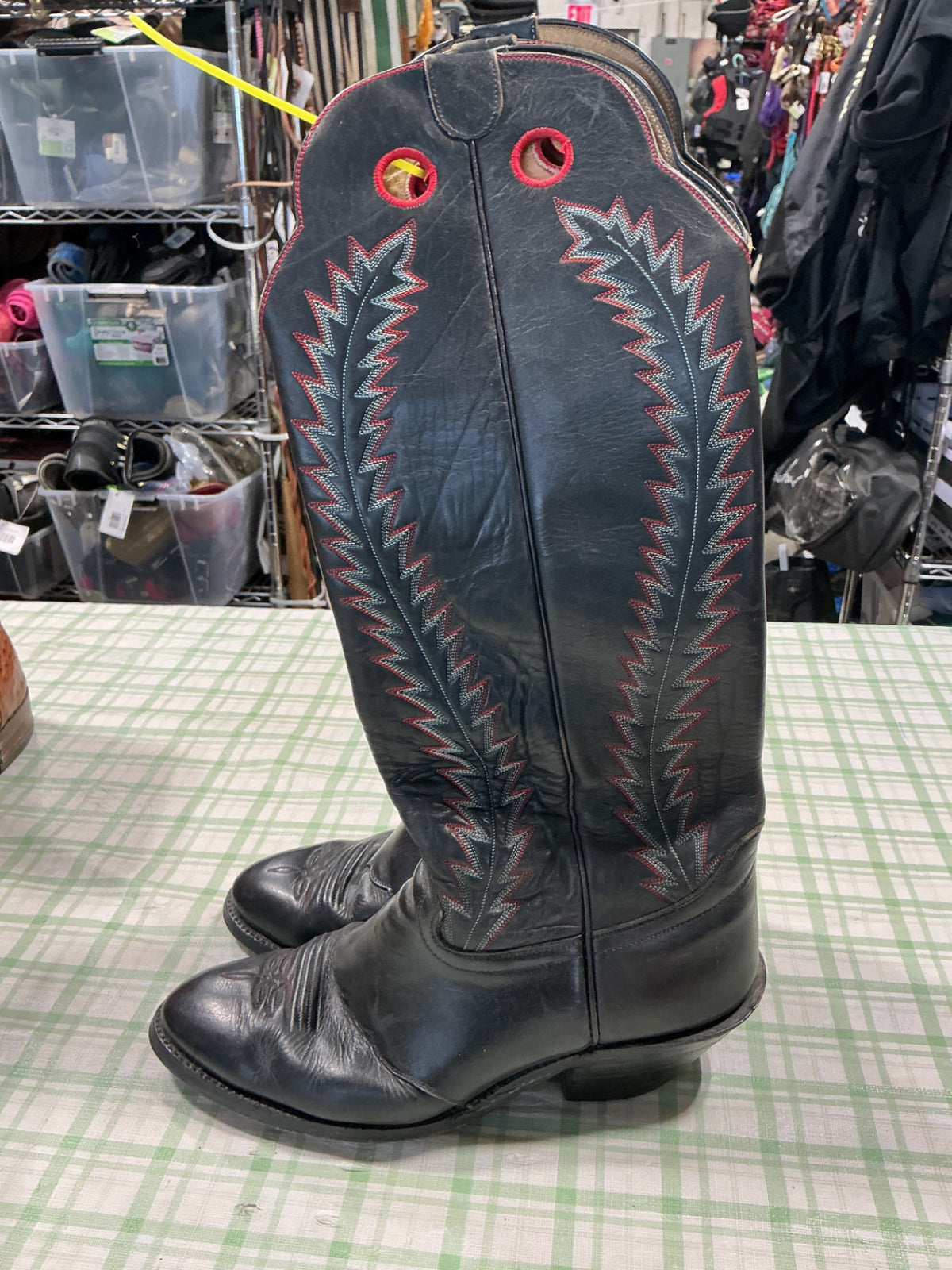 cowboy boots black leather guessing 12-13"
