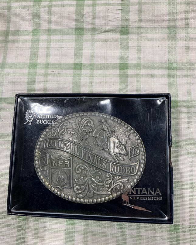 belt buckle 