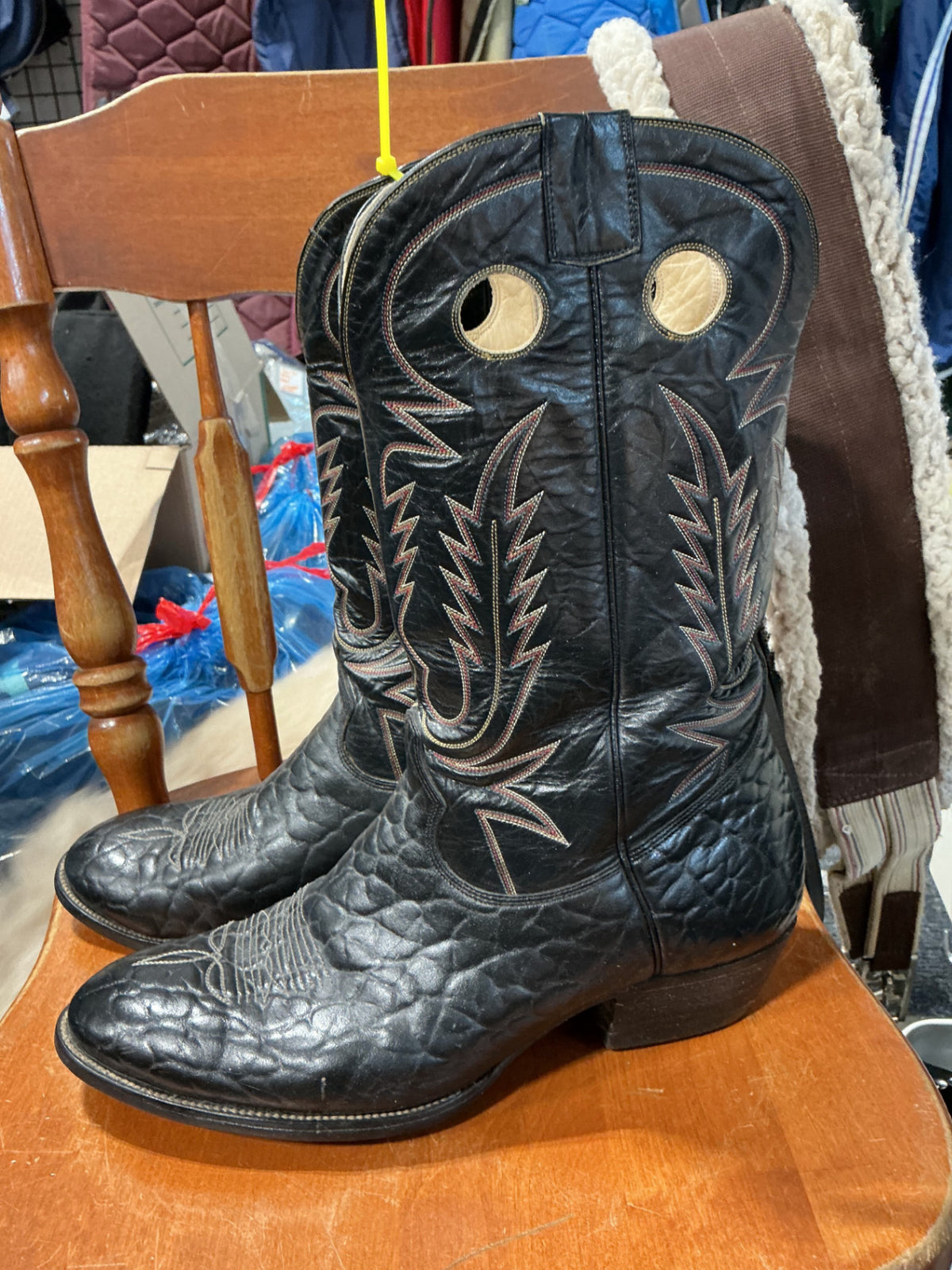 cowboy boots 11"black 