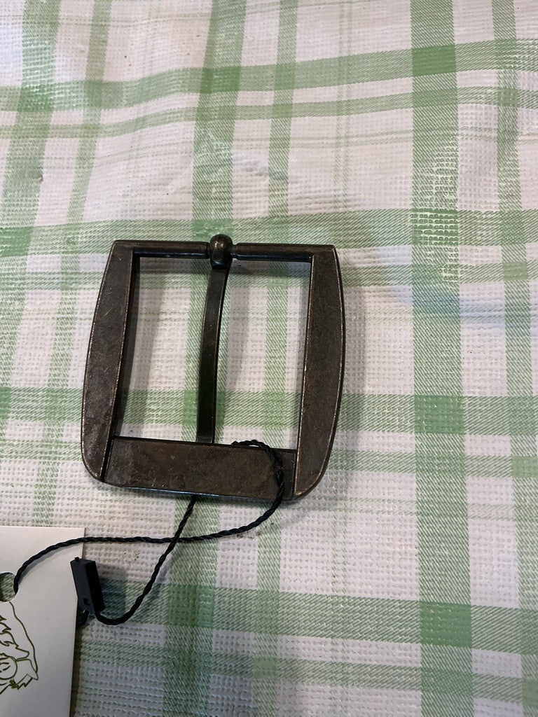 belt buckle dark silver 