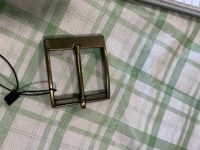belt buckle gold 