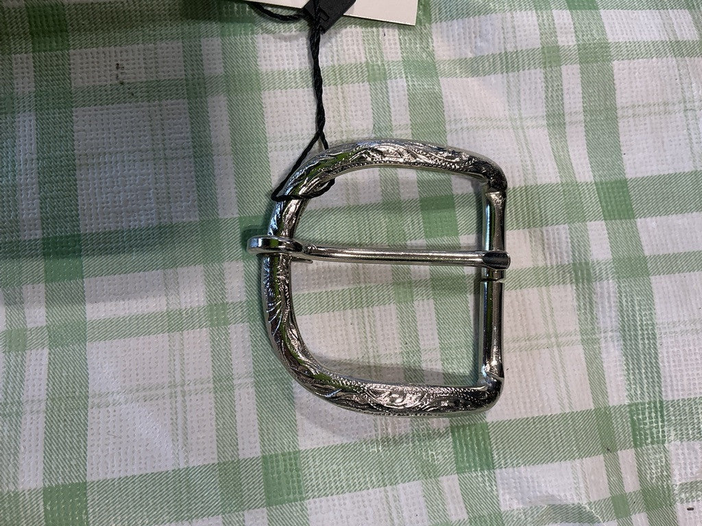belt buckle silver with design 