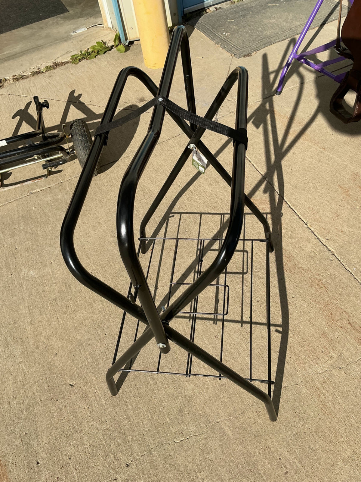 Saddle stand Black