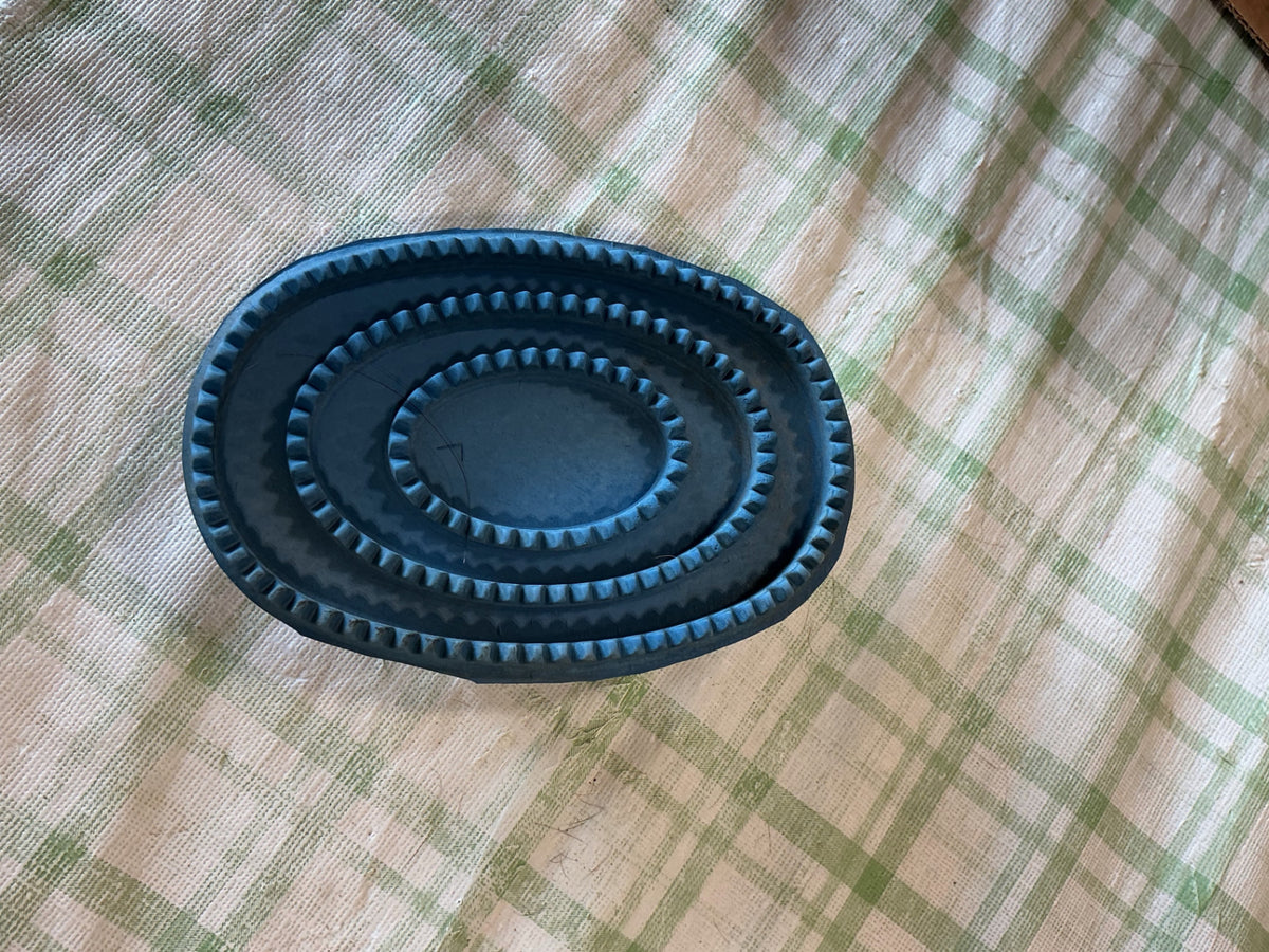curry comb blue 