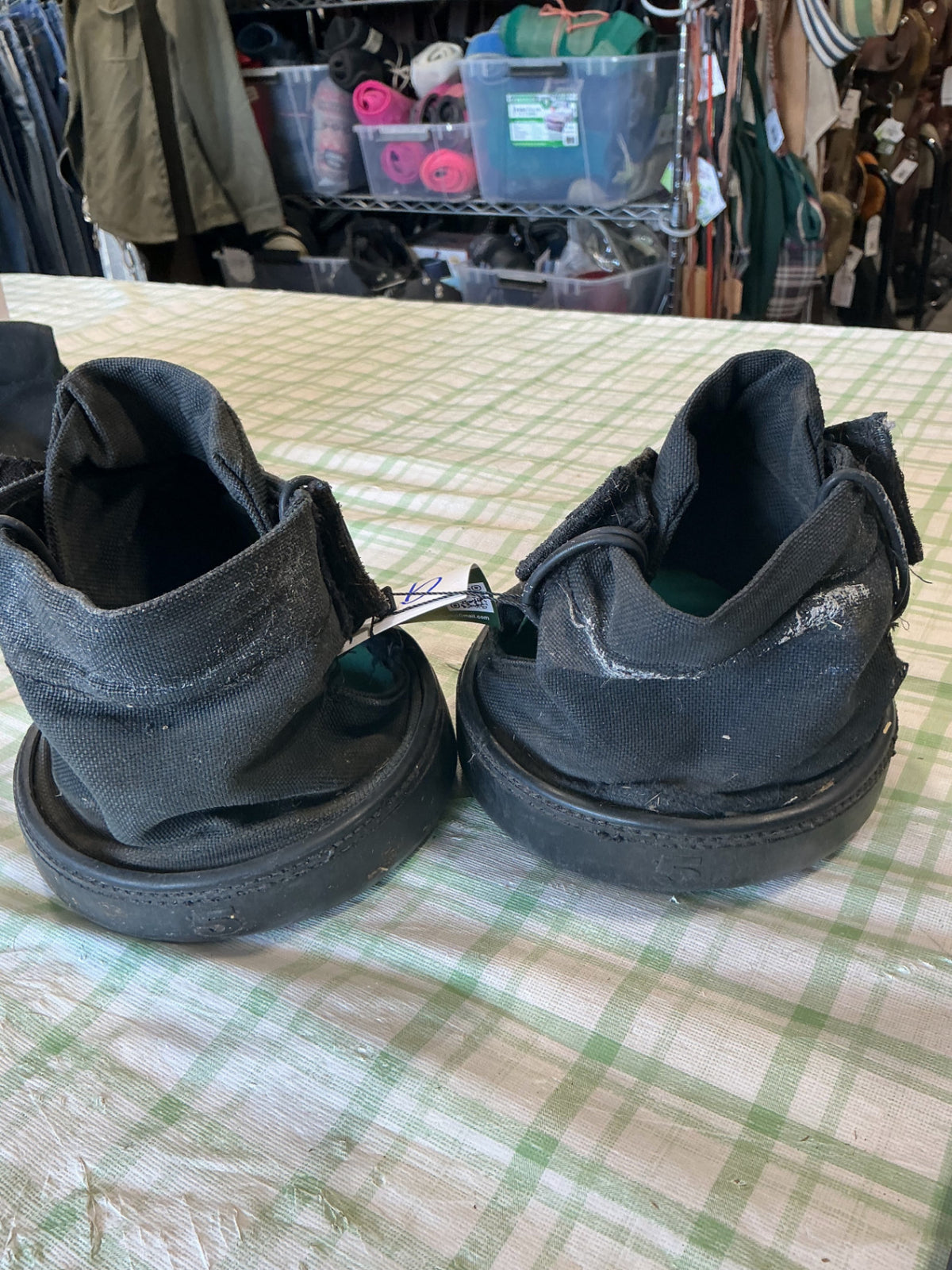 hoof boots black soft ride 5"