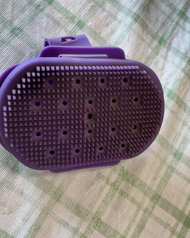 grooming brush washing curry comb 