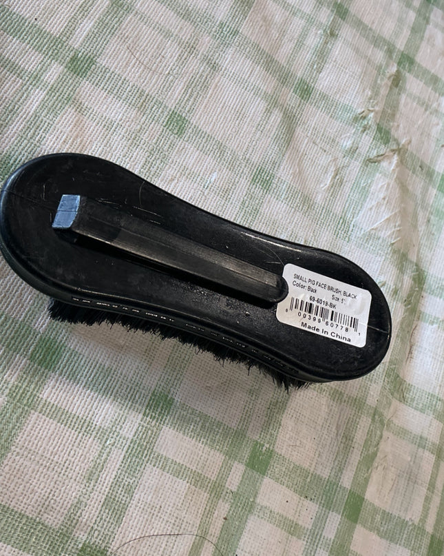grooming brush black mini 