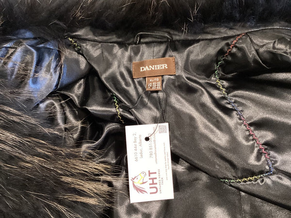 Jacket – Faux Fur, Black, XL | Used, Very Good