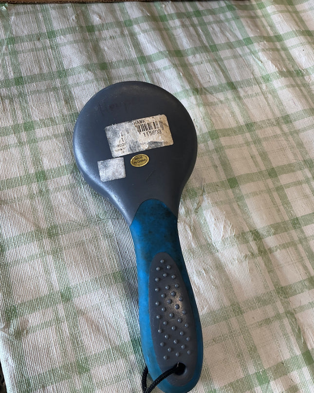 grooming brush hair comb 