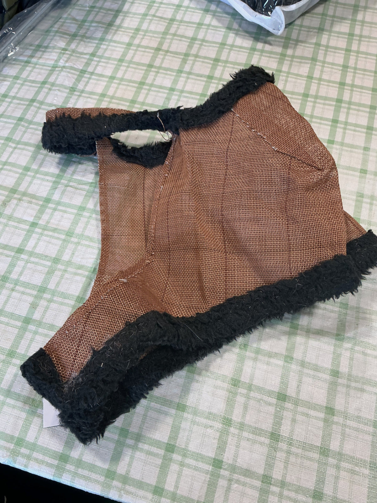 fly mask brown 