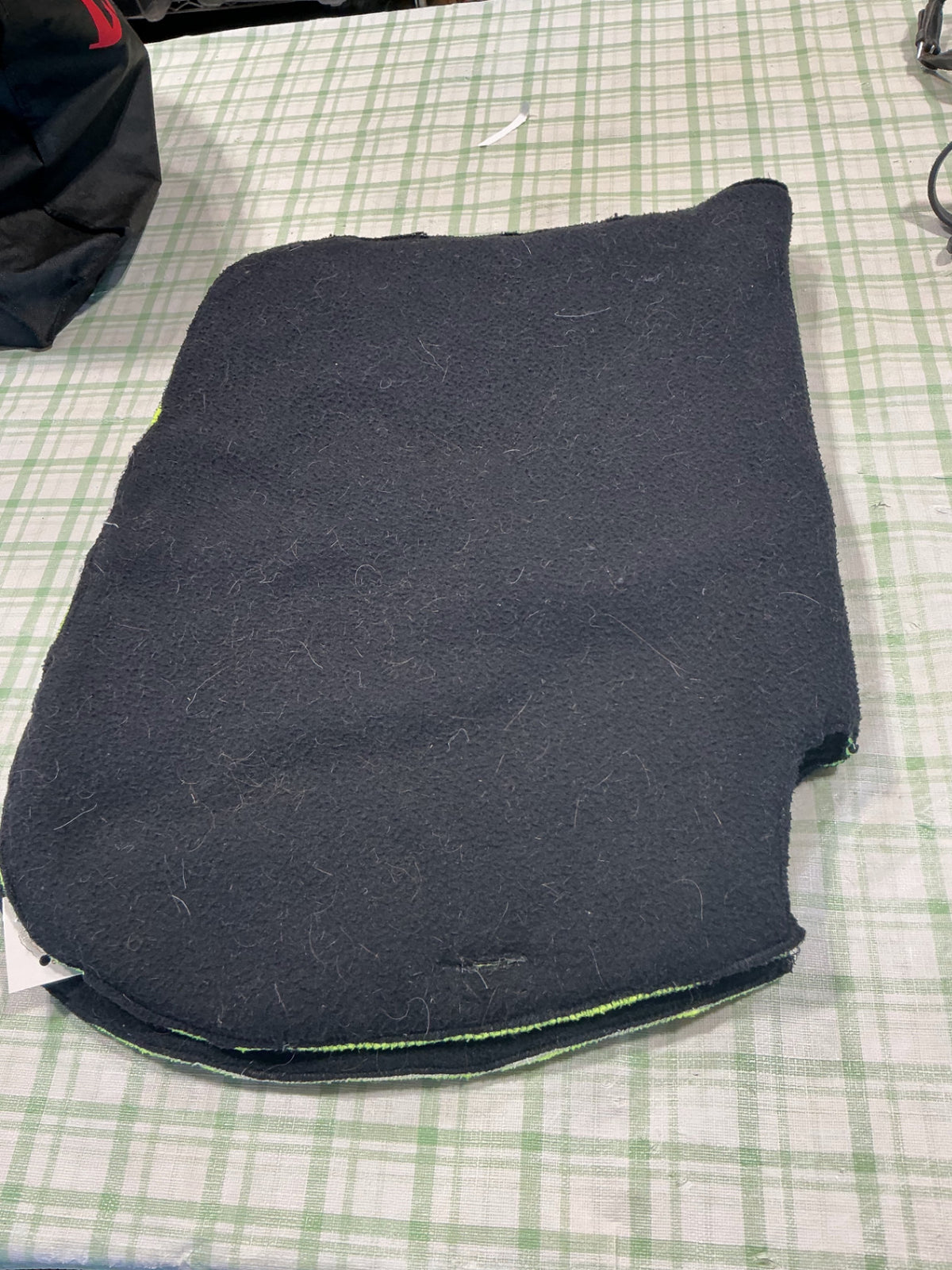 saddle pad black felt 