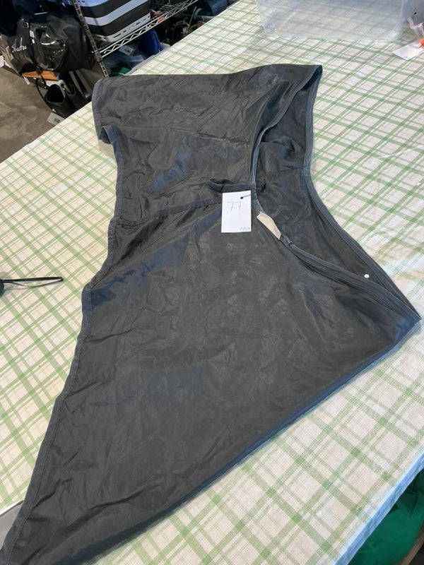Shoulder Bib – Bossy's Bibs, Black Silk, Medium | Used, Very Good