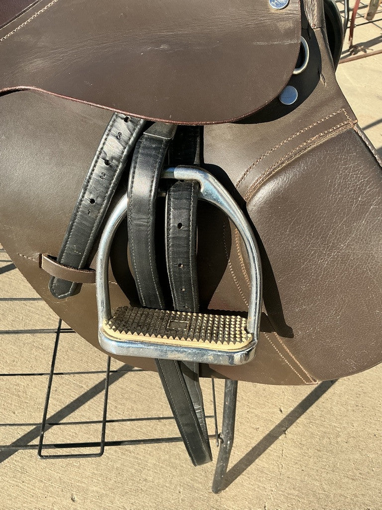 English Saddle 18" G6" 