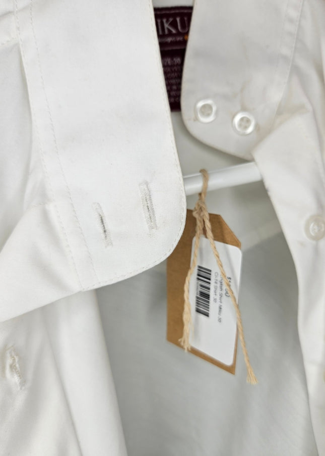 English Shirt – Top Call, Small | Used