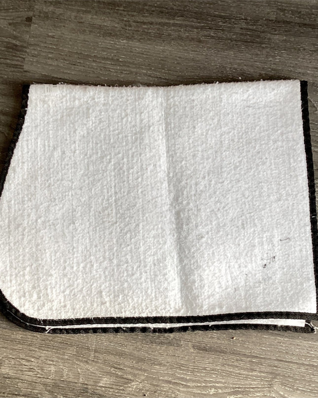 English Saddle Pad – White with Black Trim | Used