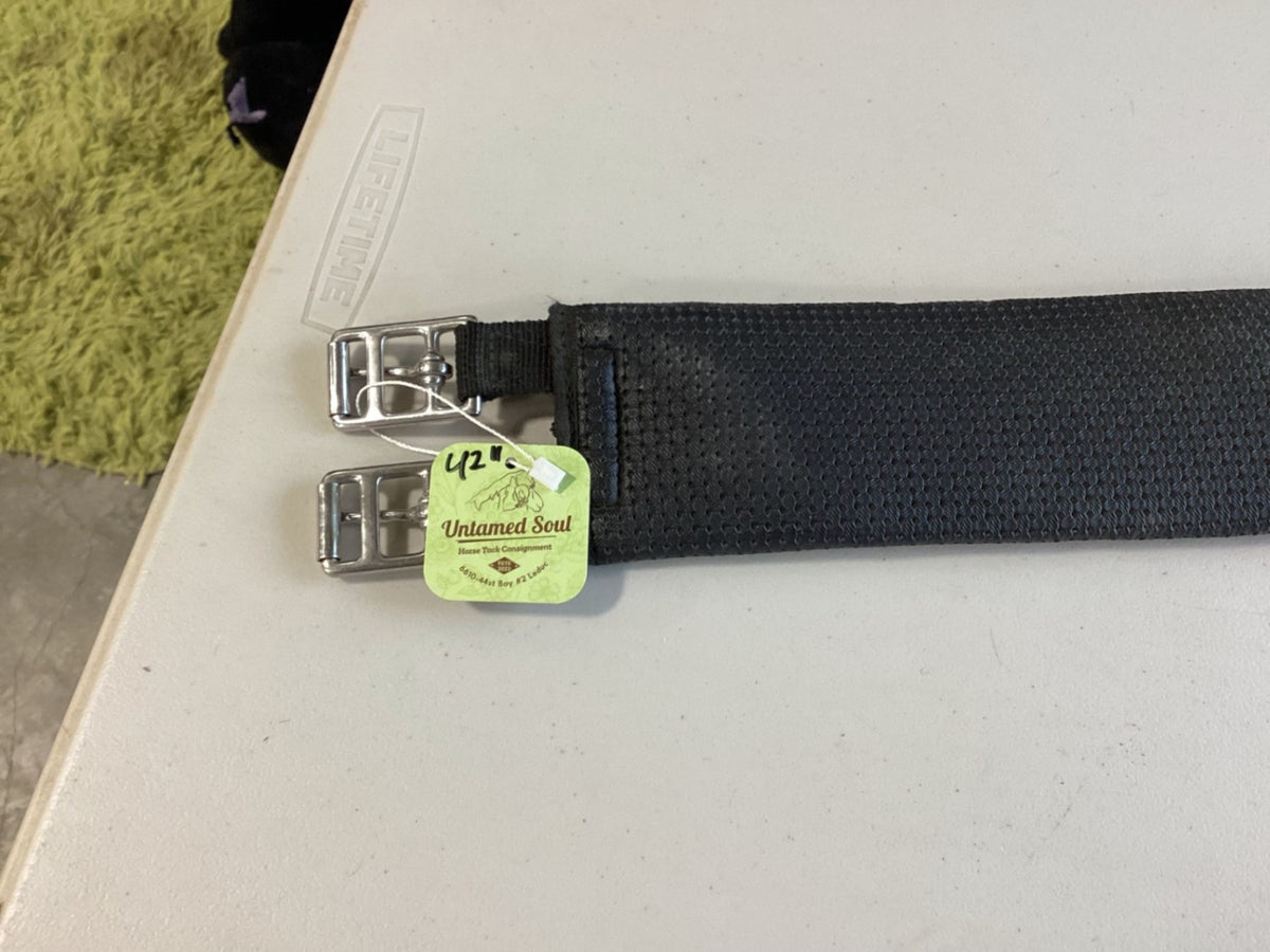 English Girth – Wintec Neoprene, Black, 42" | Used