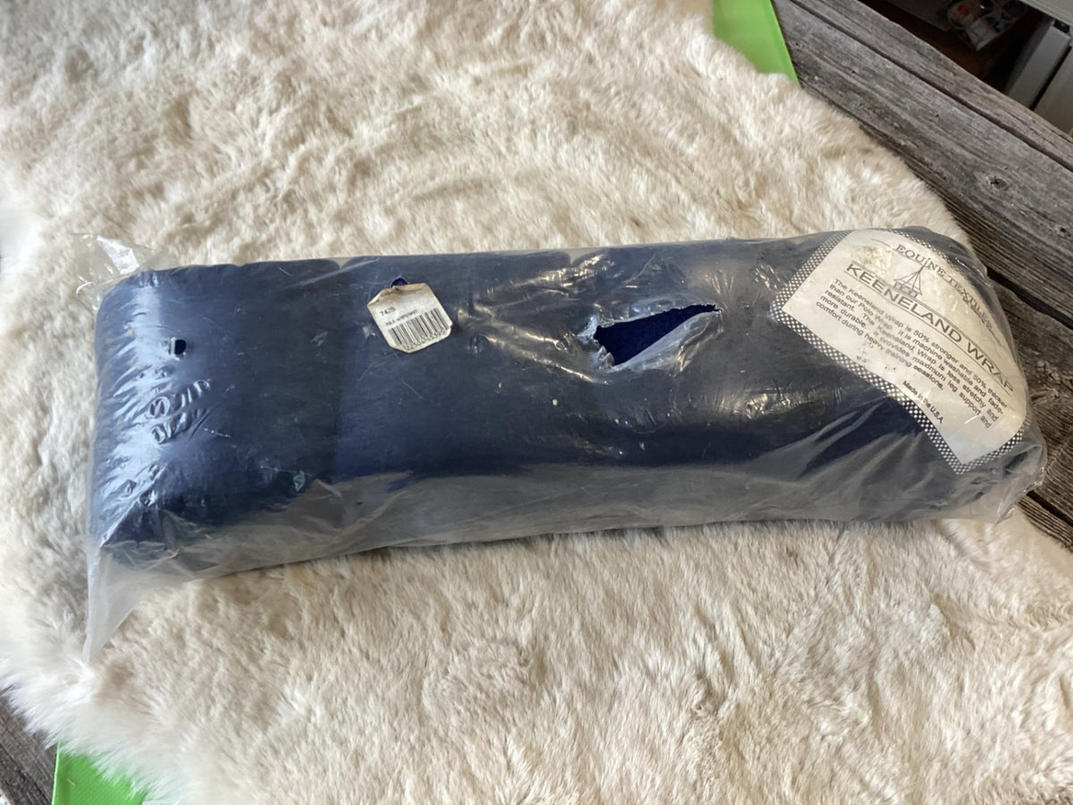 Standing Wraps – Keeneland | Used