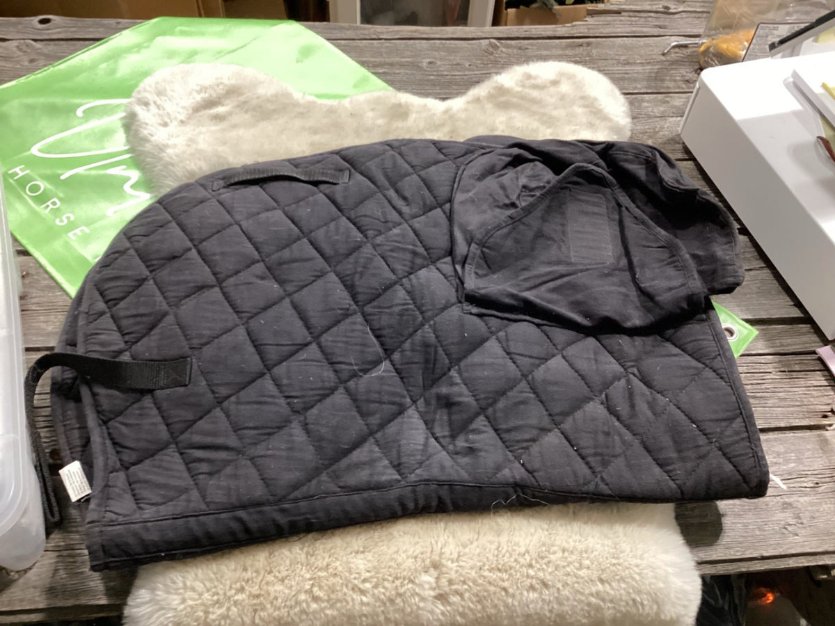 English Saddle Pad – Black with Back Pockets | Used