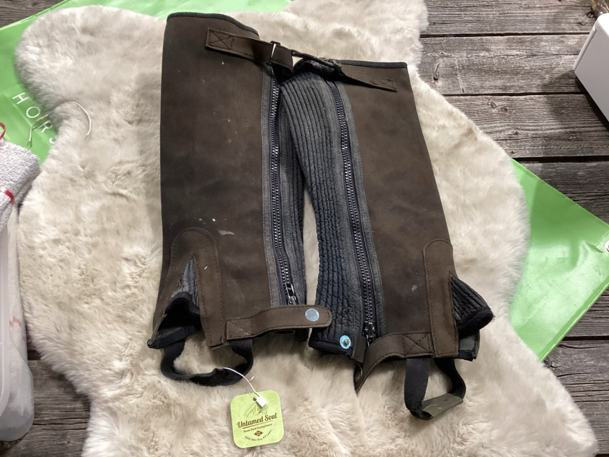 English 1/2 Chaps – Brown, XXL | Used