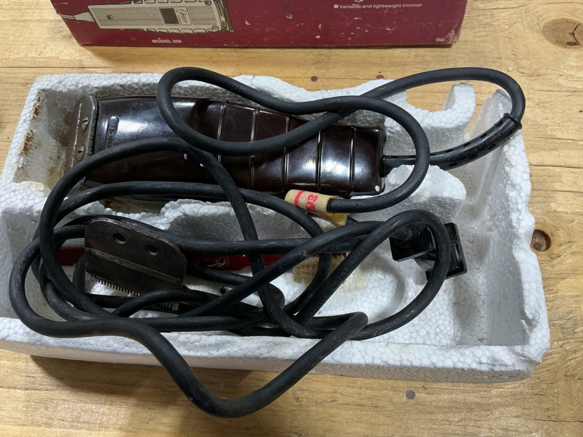 Ear Trimmer – Oster | Used
