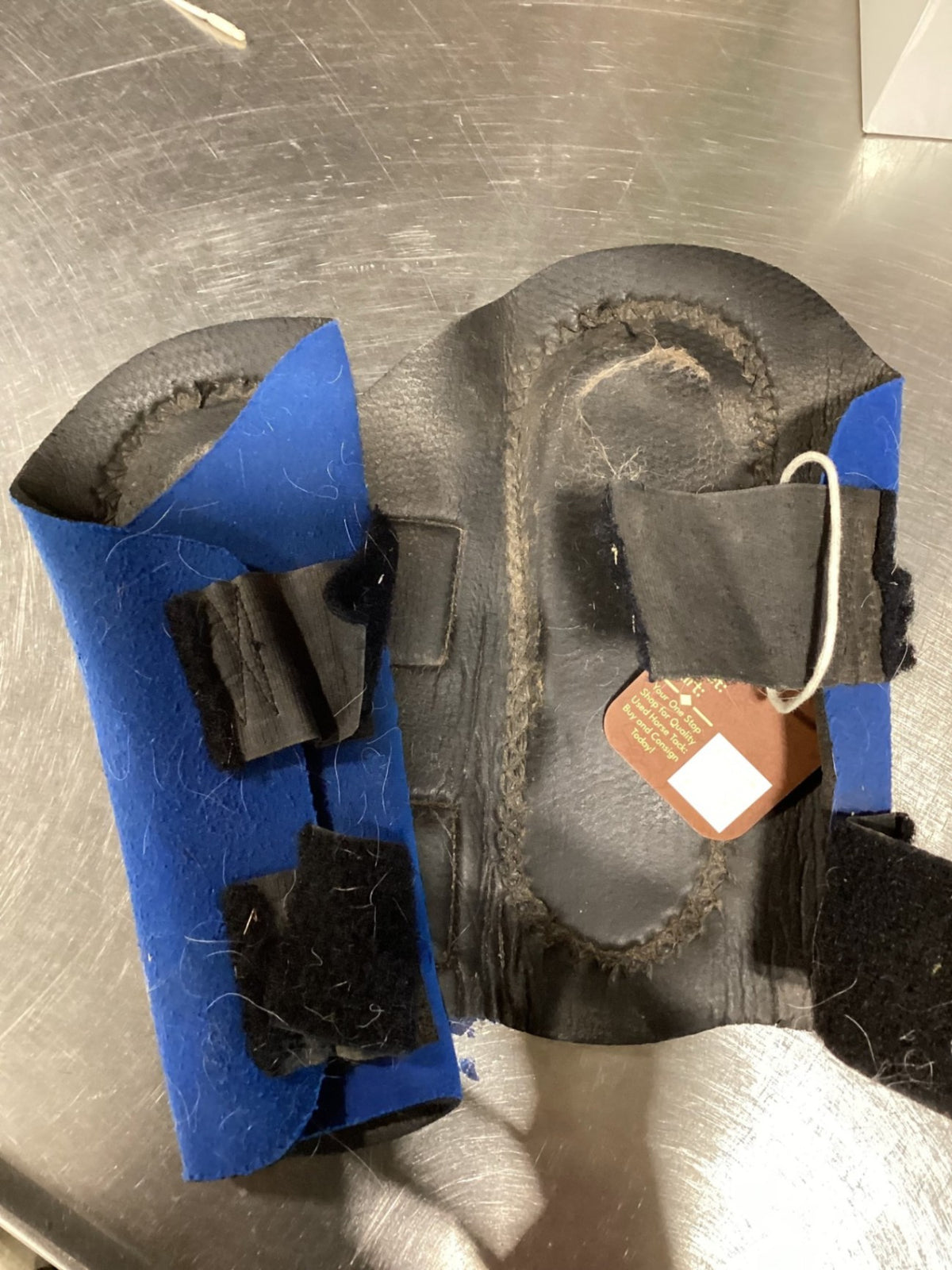 Wraps – Blue | Used