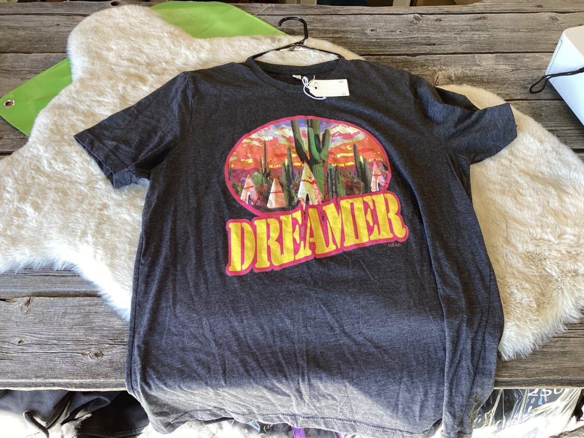 T-Shirt – Medium | Used