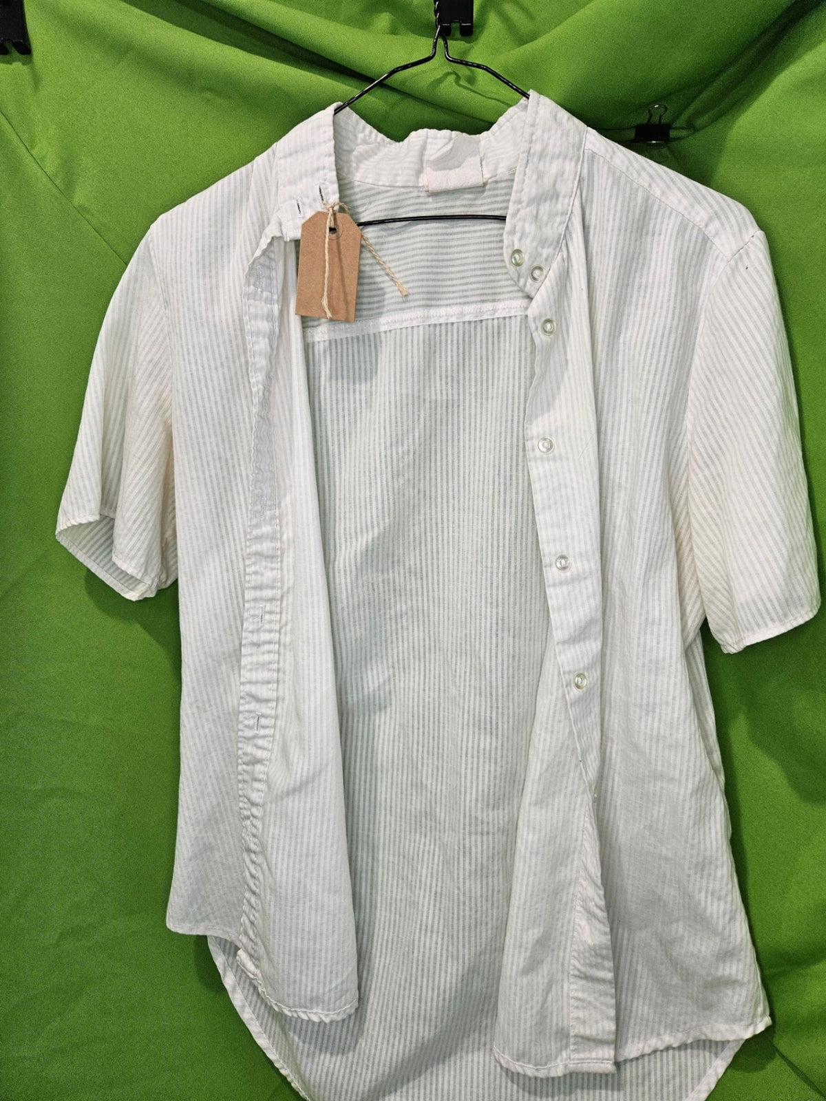 English Shirt – Top Call, Small | Used