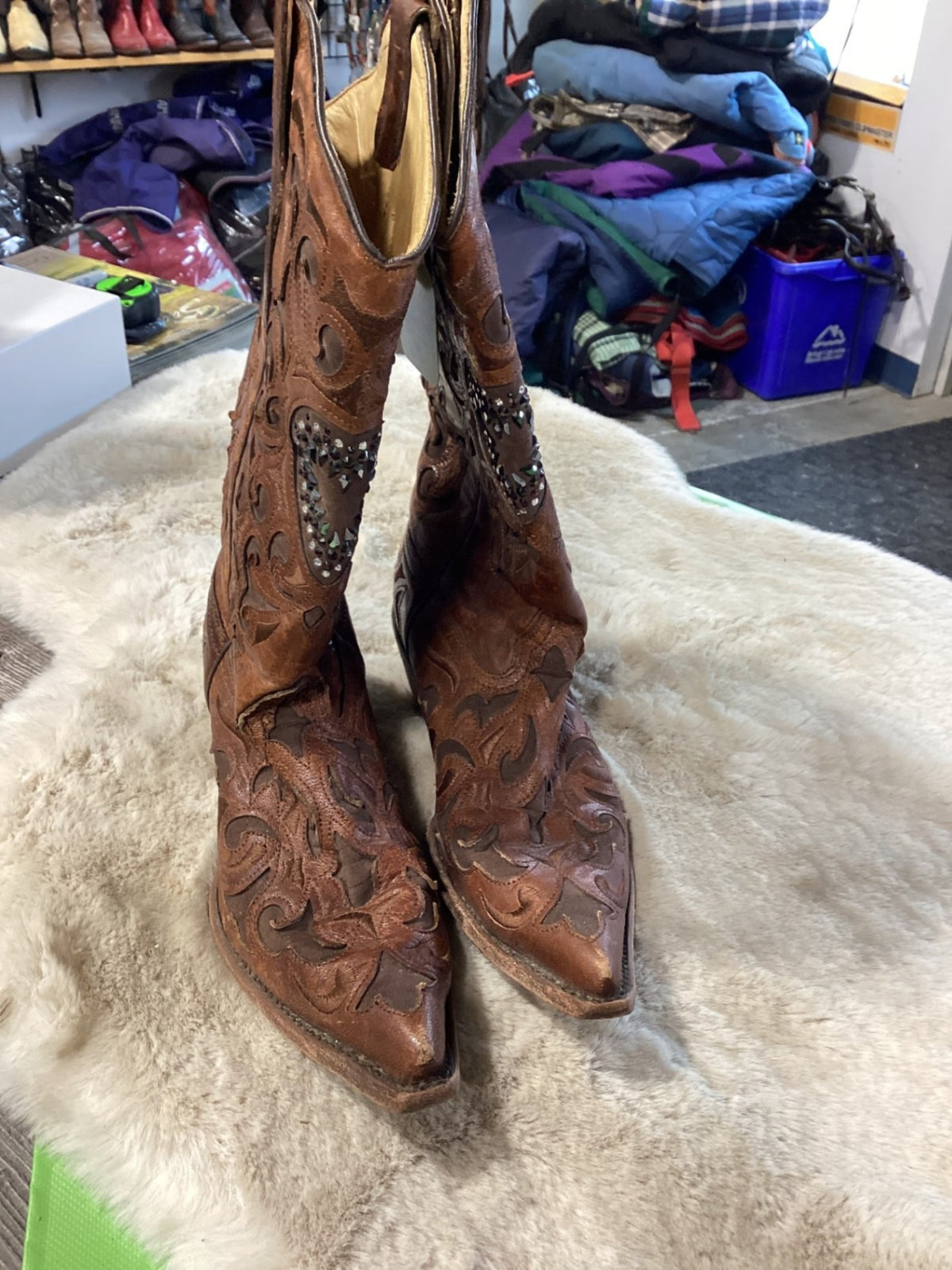 Cowboy Boots – Heart Bling, Size 10 | Used