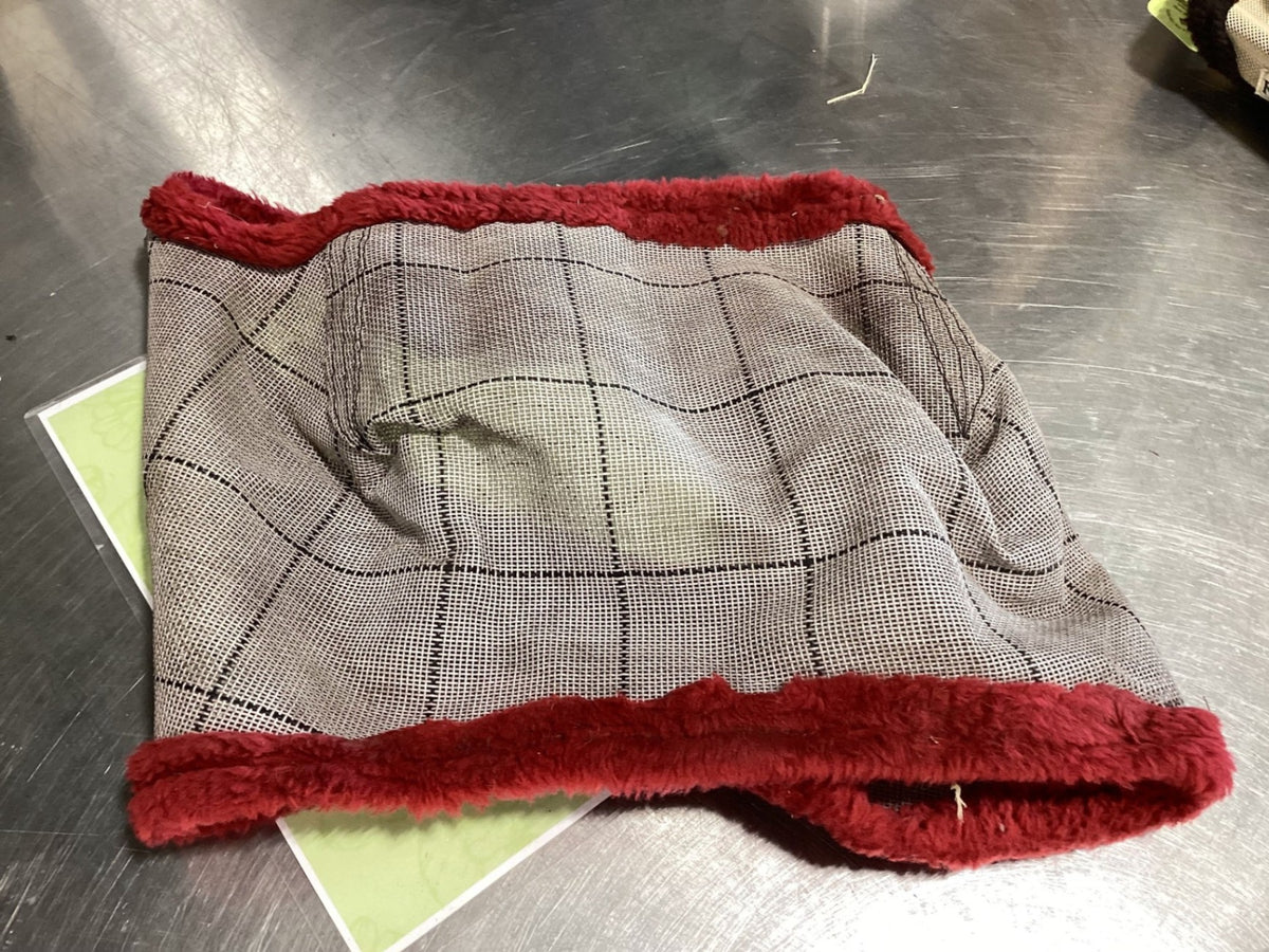 Fly Mask – Red Border | Used