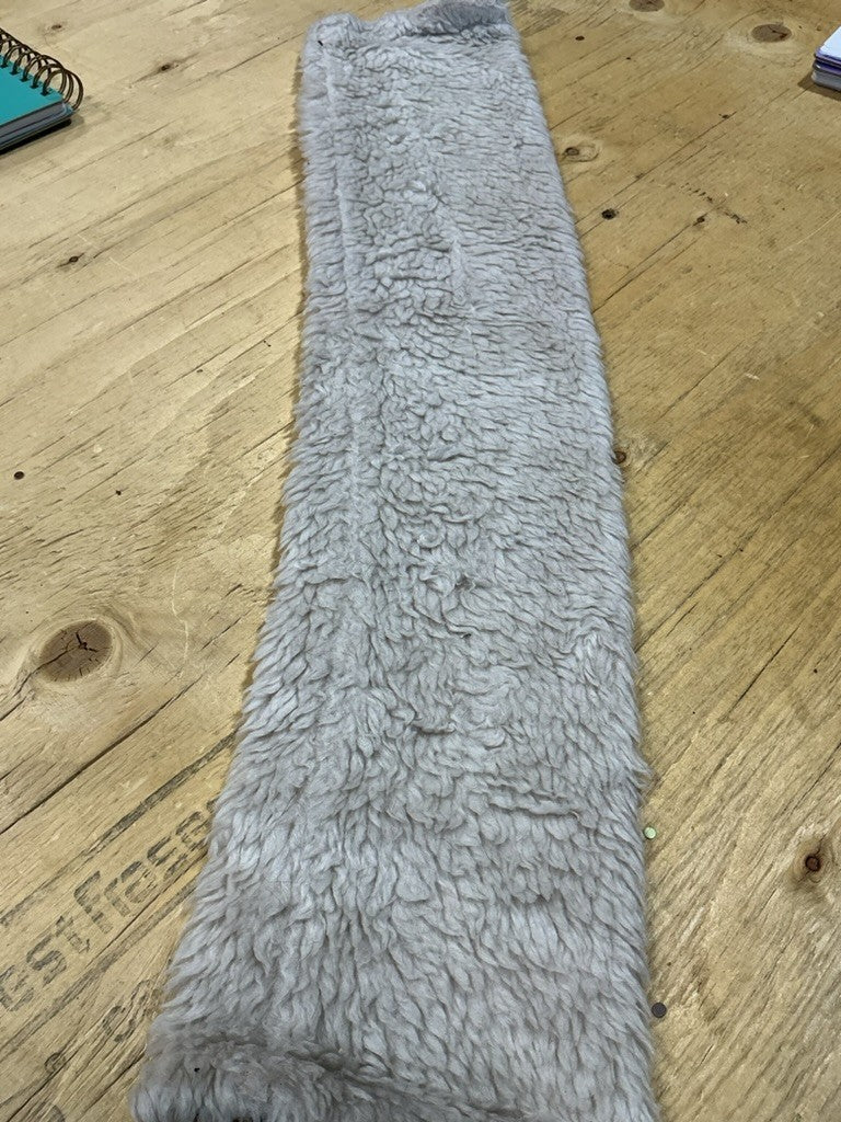 English Girth Cover – Fleece, White, 28" | Used