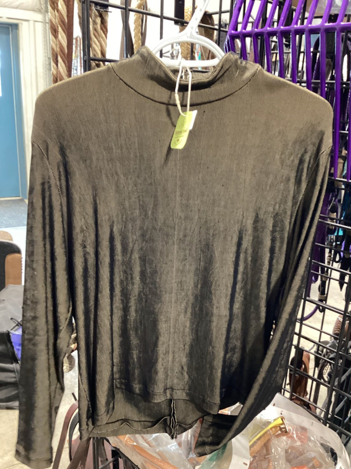 English Shirt – Slinky, Brown | Used