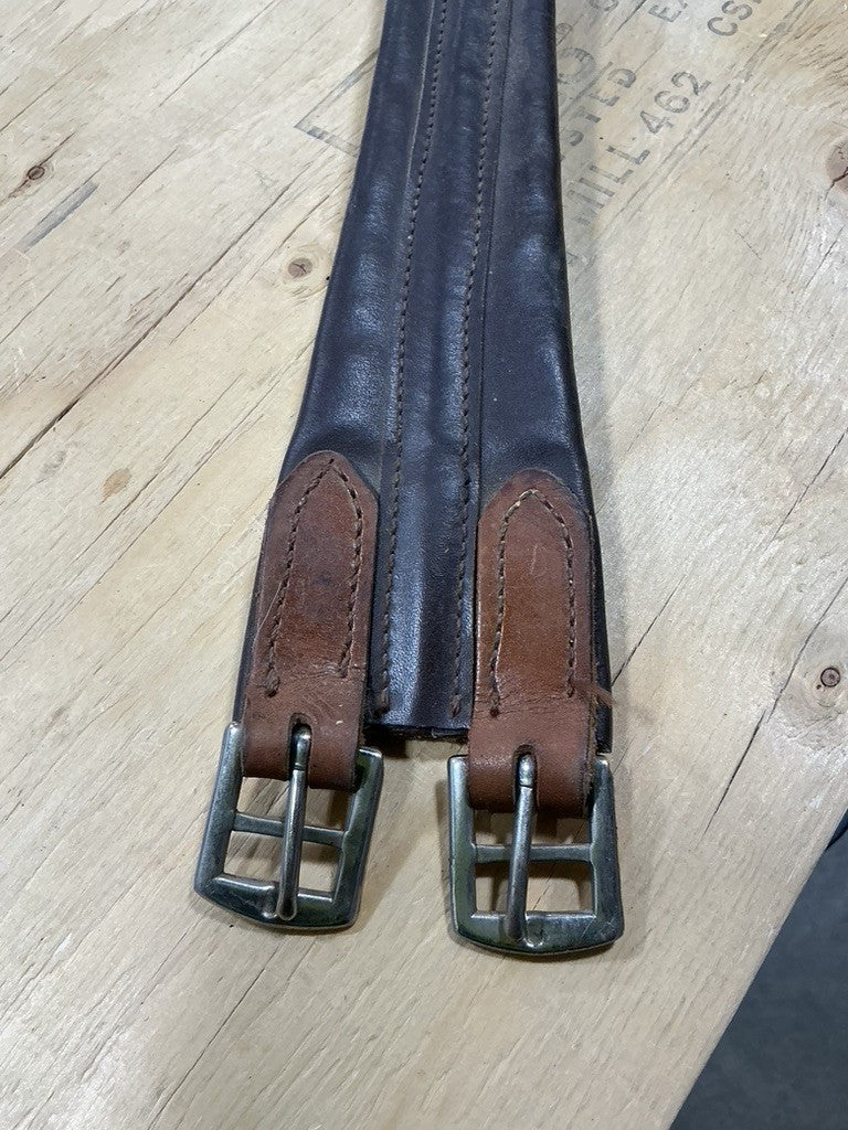 English Girth – Leather, Elastic Ends, 50" | Used