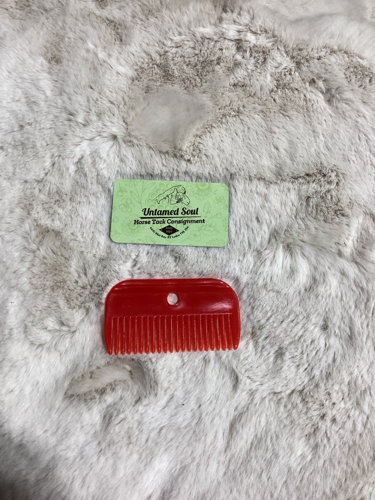 Comb – Red | Used, Like New