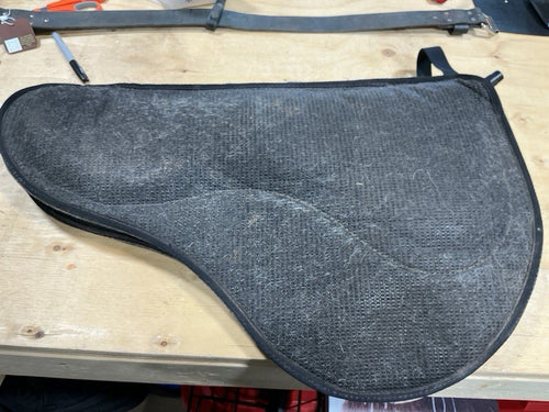 English 1/2 Saddle Pad – Parelli Self-Inflating Air Pad | Used