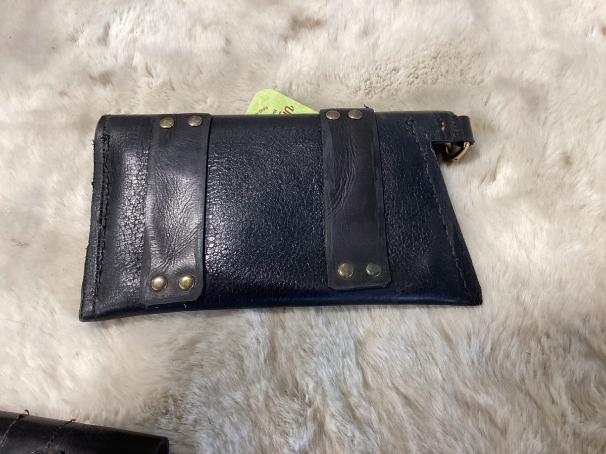 Cell Phone Belt Holder – Recycled Leather (Price Each)