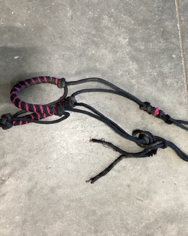Halter – Rope, Black/Pink | Used