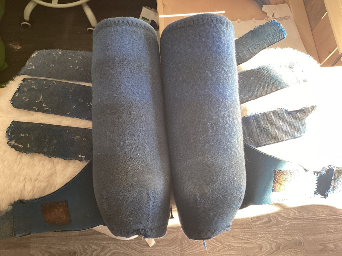 Medicine Boots – Professional's Choice, Blue, Medium, Fronts Only (Well Loved) | Used