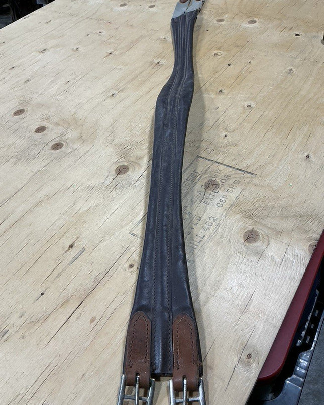 English Girth – Leather, Elastic Ends, 50" | Used