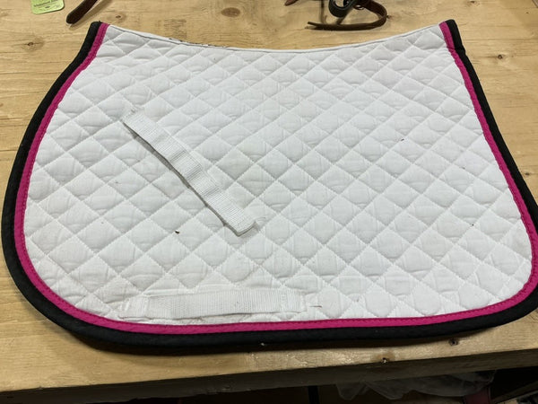 English Saddle Pad – Shedrow, White with Black/Pink Trim, Full | Used