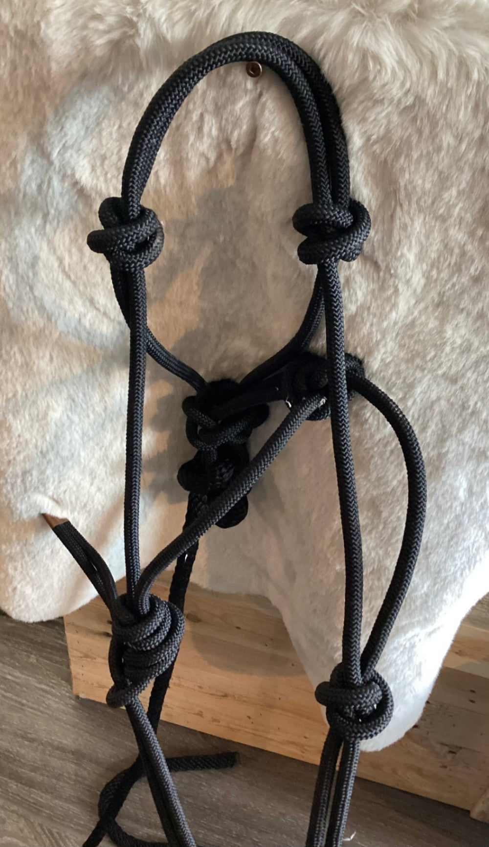 Halter – Rope, Black, Heavy (D) | Used