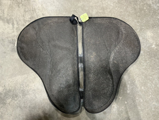 English 1/2 Saddle Pad – Parelli Self-Inflating Air Pad | Used
