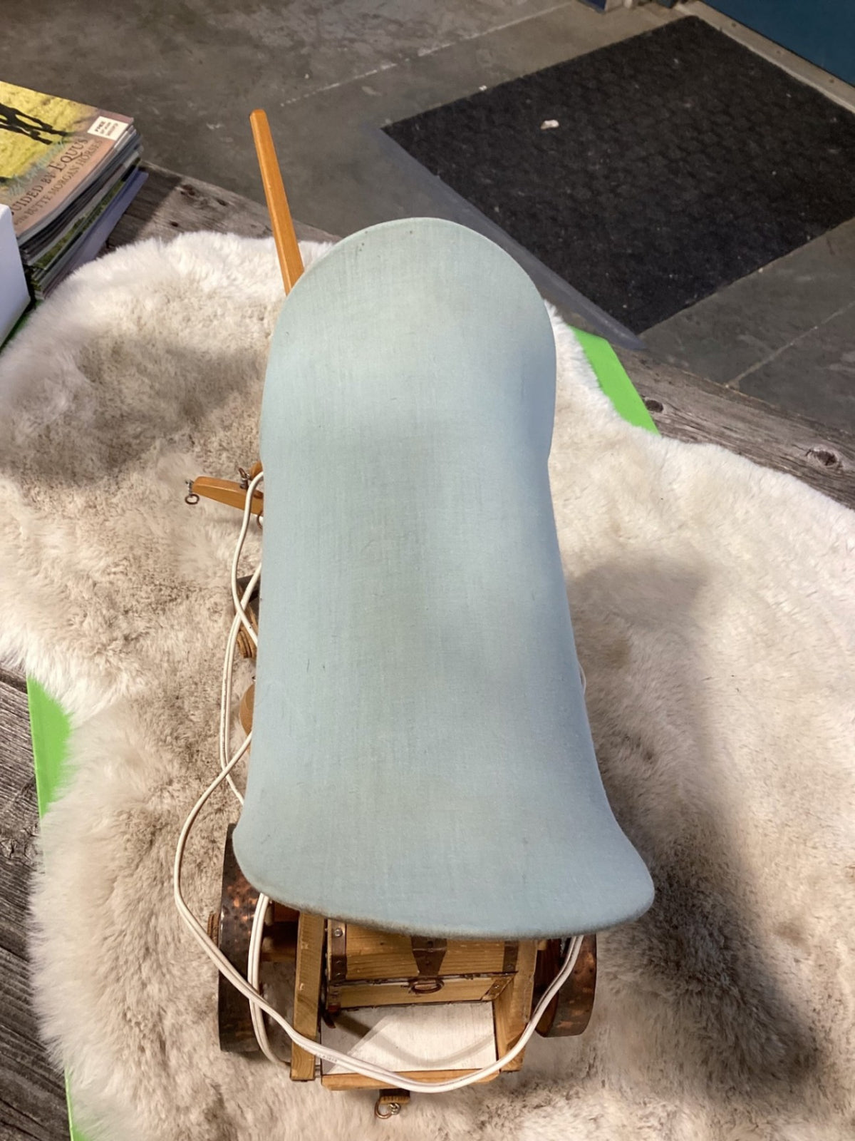 Wagon Light – Wooden | Used