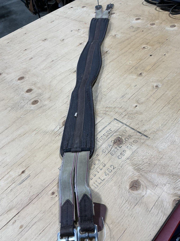 English Girth – Leather, Elastic Ends, 48" | Used