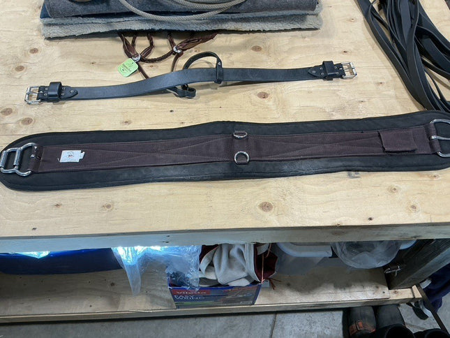 Western Cinch – Felt, 44" | Used