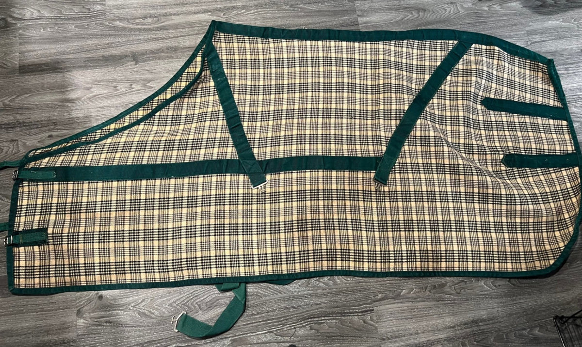 Stable Sheet – Green Plaid, 75" | Used, Very Good