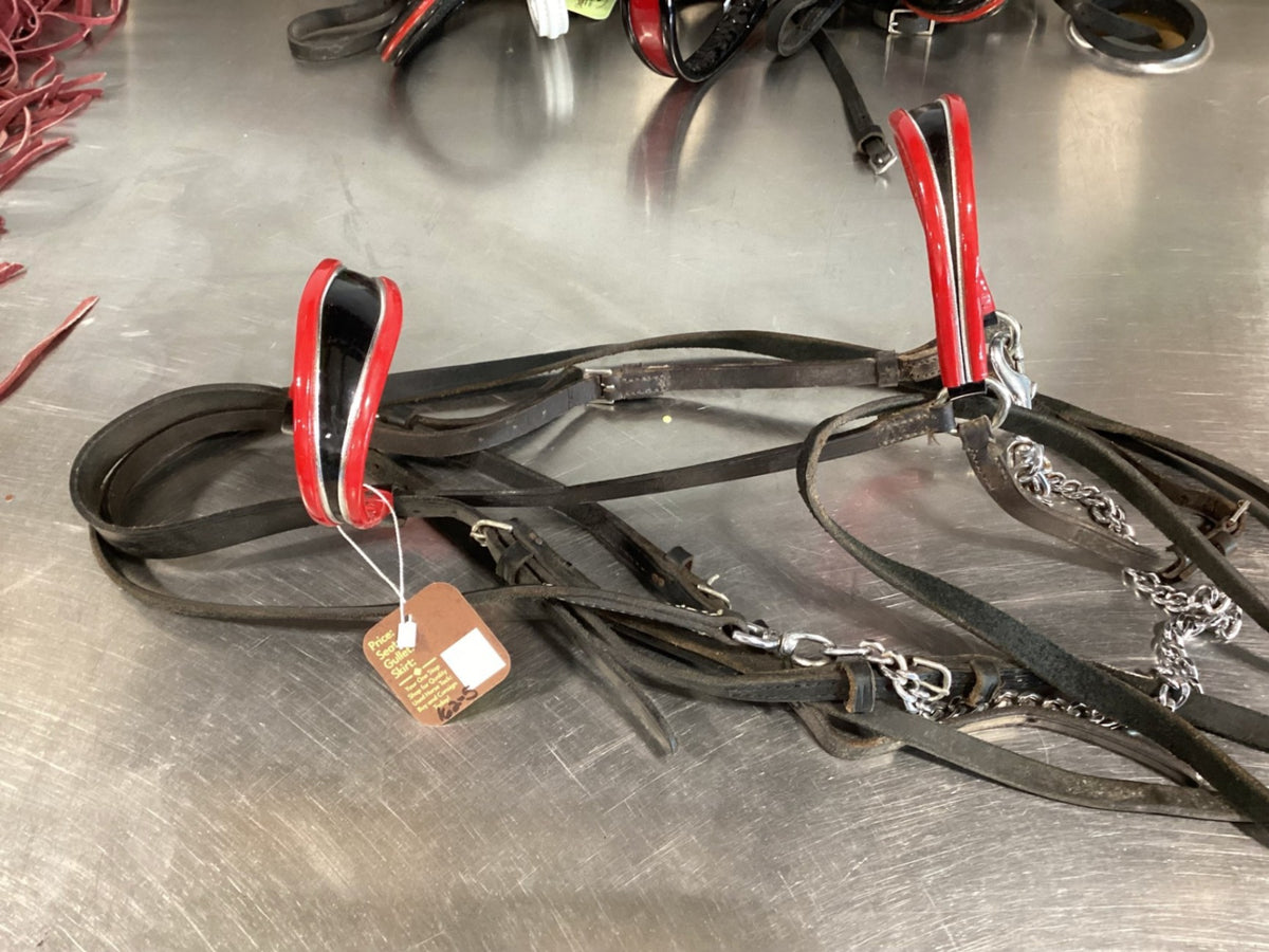 Show Halter/Bridle – Red with Lead | Used